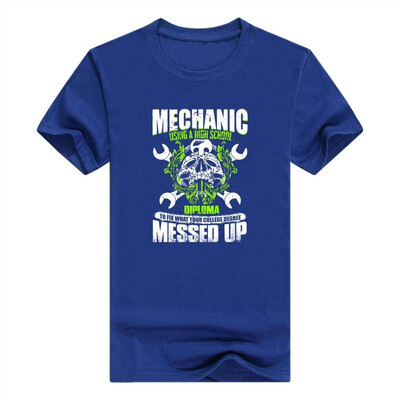 

Whys The Football Team On Band Field Marching Band Short Sleeve Mens T-Shirt