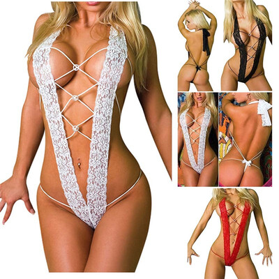 

Three-point style lingerie