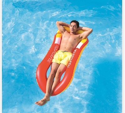 

Net swim floating on the buoyant inflatable floating bed