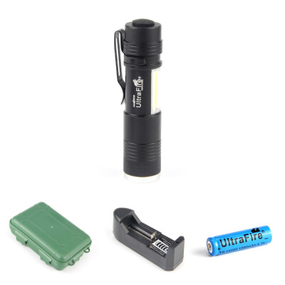 

UltraFire MINI-COB2 250 Lumens XPE 4-Position Telescopic Focusing Flashlight Waterproof Case Set