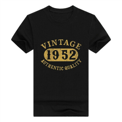 

66 Years Old 66th B-Day Birthday Gift Vintage 1952 T-Shirt