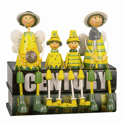 

Flowers set between simple crafts Decoration Wooden dolls home decorations Entrance study porters to send his girlfriend HM16A11 couple winter warmth