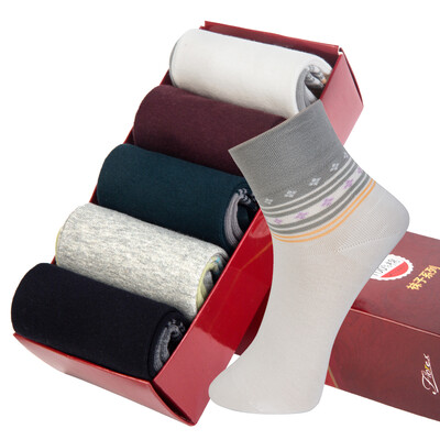 

Hengyuanxiang cotton socks 5 pairs of women&39s socks loose mouth combed cotton in the four seasons sweat sweat women&39s cotton socks A1516W03