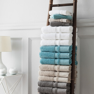 

Khalin five-star hotel large bath towel female soft absorbent cotton baby towel elegant white 800 grams 150 * 80cm