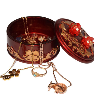 

[Jingdong supermarket] gold fire to the rich auspicious fish jewelry box creative ornaments wedding gifts wedding jewelry