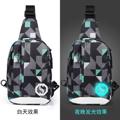 

Autumn and winter men's bags, fashion trends, personality,street Oxford cloth, leisure students, luminous Shoulder Bag