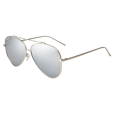 

Wei Gu's (VEGOOS) 3132 polarized sunglasses male driver driving glasses tide section sunglasses almonds silver silver box color colorful blue