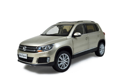 

Масштаб 1:18 VW Volkswagen Tiguan 2013 Diecast модель автомобиля золото