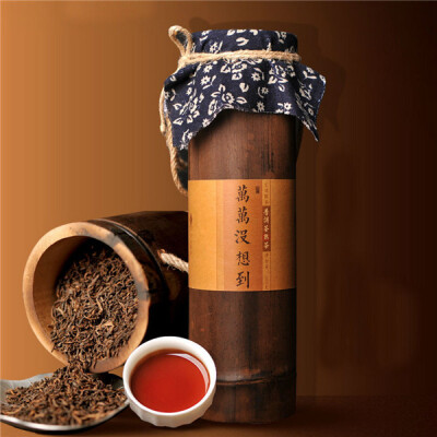 

Dr. Pu'er Tea Royal Grade Loose Pu-erh Tea in Roasted Bamboo Tube 2016 300g Ripe