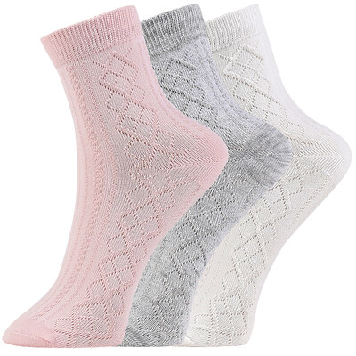 

Red beans 3 pairs of socks female socks casual cotton socks solid color knitted plaid small fresh four seasons in the tube socks H7W022