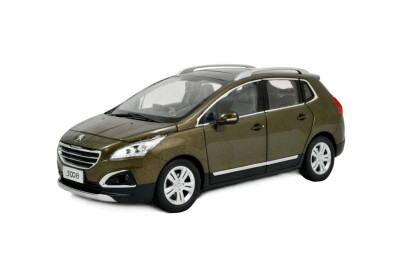 

масштаб 1:18 Peugeot 3008 2016 Diecast модель автомобиля коричневый