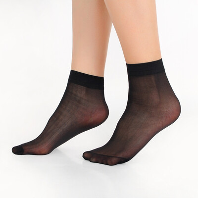 

Jingdong Supermarket Hengyuanxiang crystal wire 25 pairs of short paragraph sexy stockings 5 ​​bag color socks transparent stockings short tube anti-hook silk through the meat socks 572665