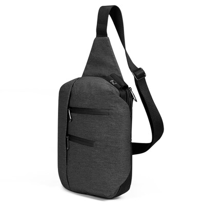 

Jingdong supermarket] cai male light business chest bag shoulder sports leisure trend Korean version of the water splashing college students Messenger bag HK-08899 black and gray small paragraph