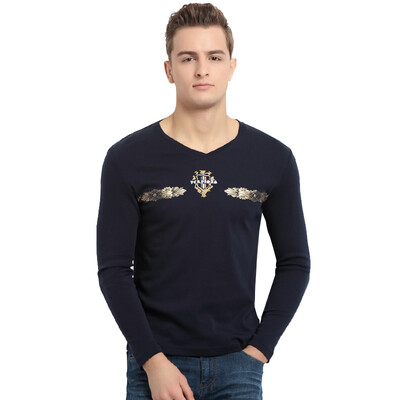 

Acacia bird xiangsiniao T-shirt men's cotton V-neck simple fashion printing long-sleeved T-shirt bottoming shirt C4 Cangqing 170 / 88A