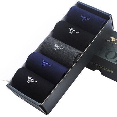 

Jingdong Supermarket seven wolves socks men&39s solid color in the tube socks men&39s business leisure breathable socks mixed color 5 double-loaded code 91486