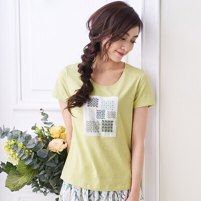 

Yan Man INMAN 2017 summer new art prints cotton round neck t-shirt women short-sleeved loose coat grass mustard green  1872022101