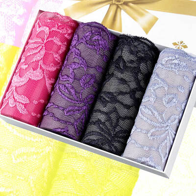 

Jingdong supermarket] Ms. Yu Zhaolin underwear female high waist abdomen body sculpting sexy hollow lace cotton triangle shorts four gift box uniform