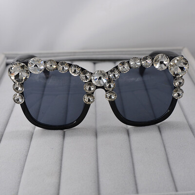 

Big frame gem ladies beach outdoor polarized sunglasses as gift for women