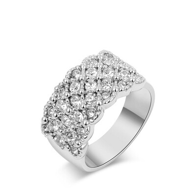

Yoursfs 18K Rose Gold Plated Women Queen Band Ring Shiny Pave zircon Rings Wedding Fashion Jewelry