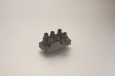 

1pc Новая катушка зажигания для Ford Mazda 2.5L 3.0L 3.5L 4.0L 4.2L V6 FD480 DGE446