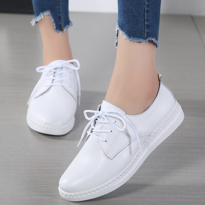

Small white shoes ladies' shoes