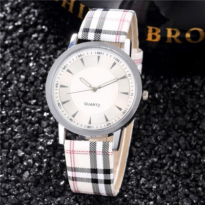 

Women Watches 2017 Brand Luxury Fashion Quartz Ladies Watch Plaid Clock Rose Gold Dial Dress Casual Wristwatch