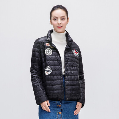

Snow autumn&winter Korean version of the down jacket women&39s thin short paragraph fashion letters stickers autumn feather jacket A1621YY652 white 8011
