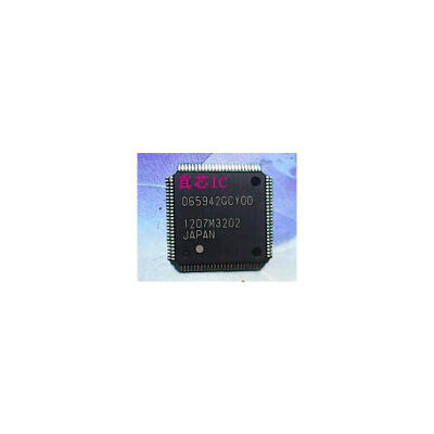 

D65942GCY00