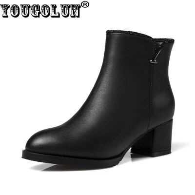 

YOUGOLUN Women Ankle Boots Autumn 100 % Genuine Leather Beige Black Crystal Mid Square Heel Shoes #Y-169