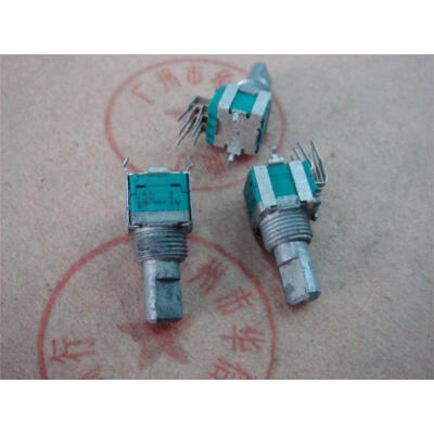 

9011 Vertical double shaft 15MM potentiometer 5K 200K