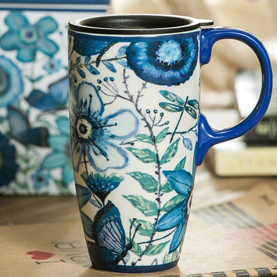 

Evergreen Creative Car Kit with a gift box with a handbag&a cup of coffee cup with a cup of coffee cup