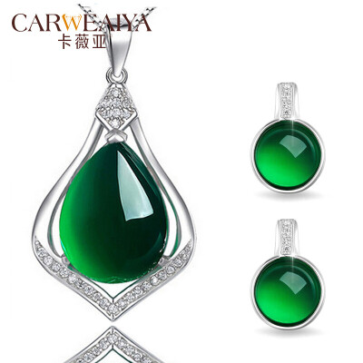 

Carweaiya Icy Emerald Green Chalcedony Necklace Female Silver Jewelry 925 Silver Inlaid Clavicle Chain Pendant Birthday Gift