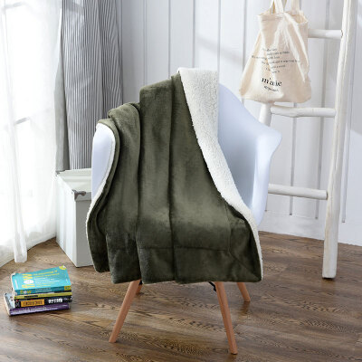 

Yingxin home textile lamb lambskin blanket thickening flannel blanket home office lunch coral fleece blanket towels dark green 130 * 150cm