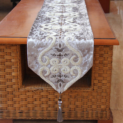

Cntomlv modern simple fashion table runner European style Luxury Sino