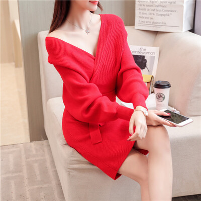 

2017 fashion autumn new bag of the hip dress, the long style v-neck of women's dress and the winter style of woolen dress