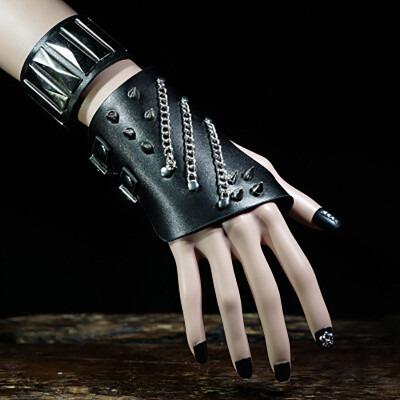 

Rivet show men half finger gloves half exposed leather gloves hip-hop thunderbolt