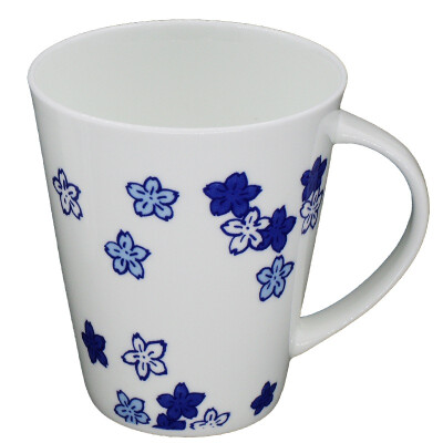 

A pottery pottery cup glass cup (400ml) bone china blue and white series full of grass flowers