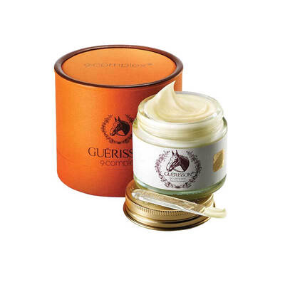 

Guerisson Horse Oil Cream Чудо-лошадь мазь 70 г / коробка (Южная Корея Облако чудо-лошади Масло отбеливание Увлажняющая Термоусадочная Пора)