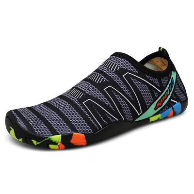 

2018 Men Woman Quick-Drying Aqua Shoes Summer Outdoor Wading Shoes Swimming Slipper On Surf Beach Skin Sock Striped Water Shoes