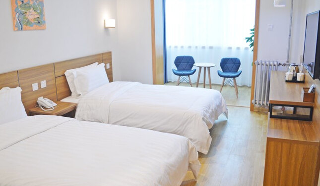 青木商务酒店(石家庄开发区天山海世界店)