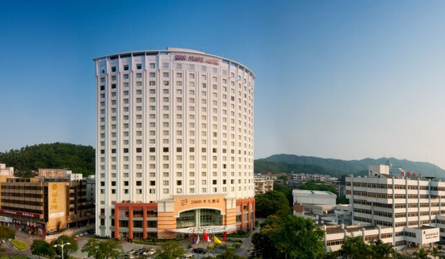 珠海2000年大酒店