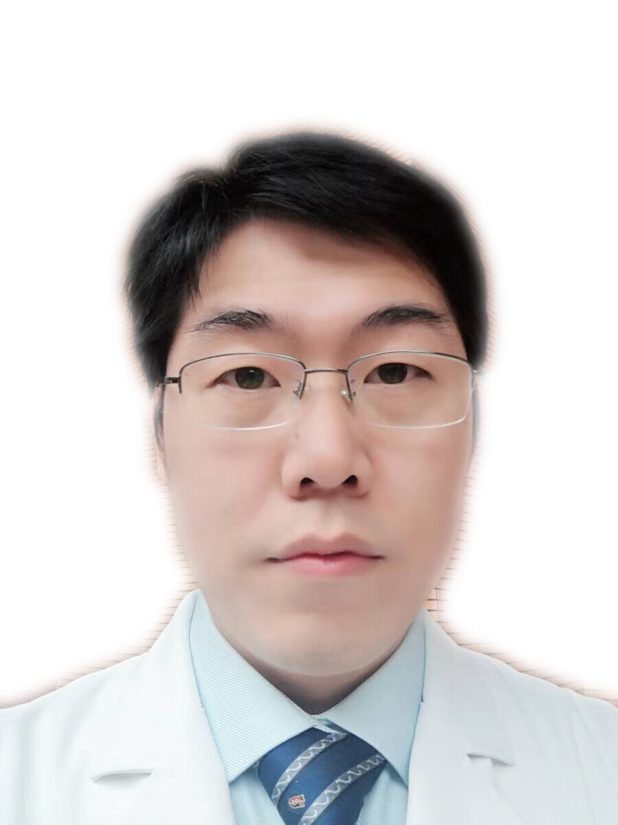 校医赵彦