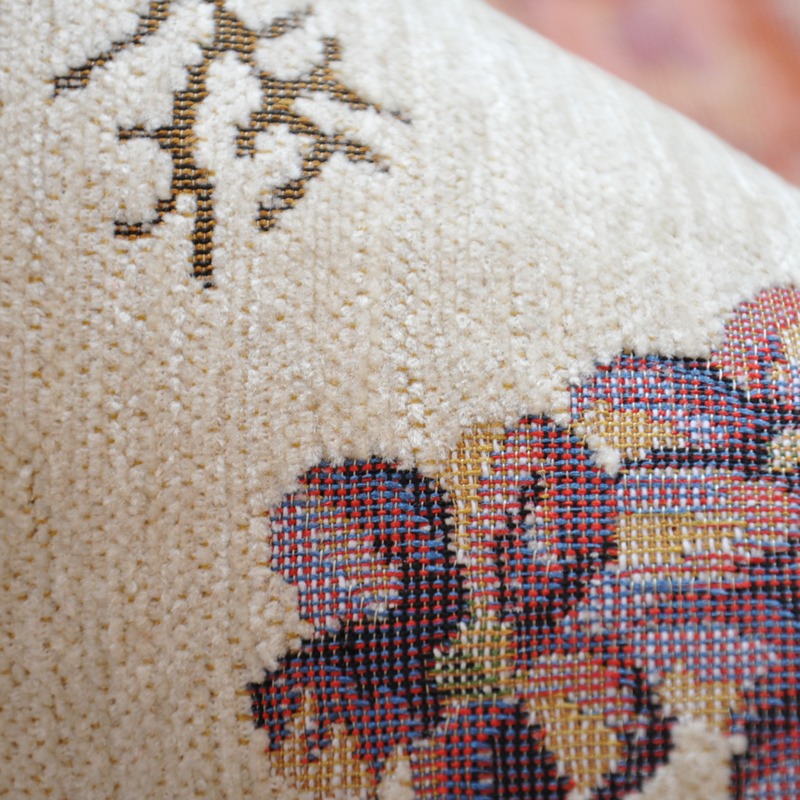 Zhonghong square carpet bedroom study cloakroom carpet American hanging chair computer chair mat entry entrance chenille jacquard blended weaving wear-resistant and durable machine washable 2601 beige 100*100CM square