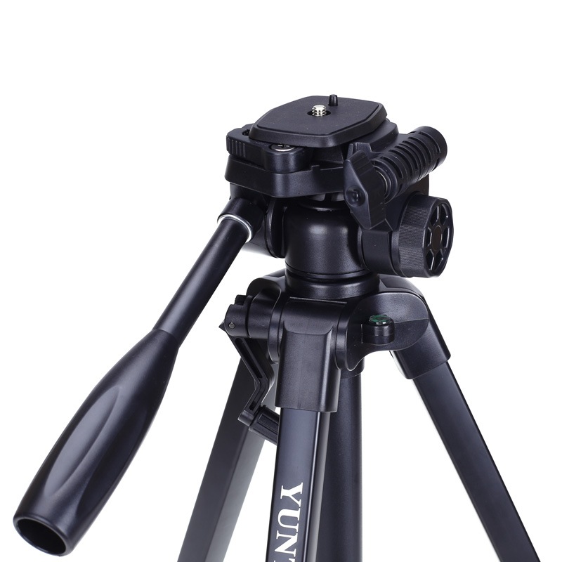Yunteng VT-688 Tripod Portable Premium Portable Gimbal Set Projecteur Micro-trépied SLR Digital SLR Camera Digital Trépied
