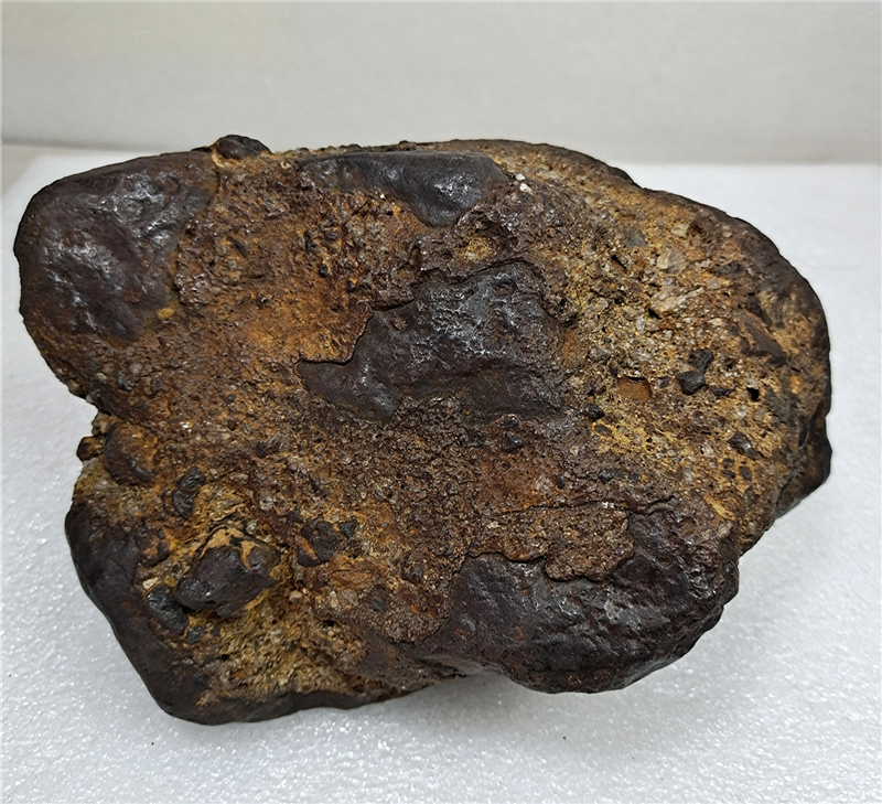 初逅 陨石原石3铁石铁火流星奇石家居饰品摆件有瑕疵处理 墨绿色 17号