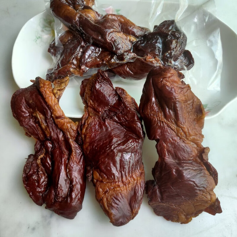湖南特产柴火烟熏腊猪心乡里特产腊味真空包装腌制咸味腊猪心500g一份