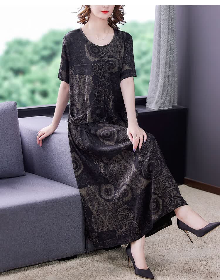 五十岁女人适合的时髦服饰阔太太高贵优雅印花连衣裙女夏2022年春季
