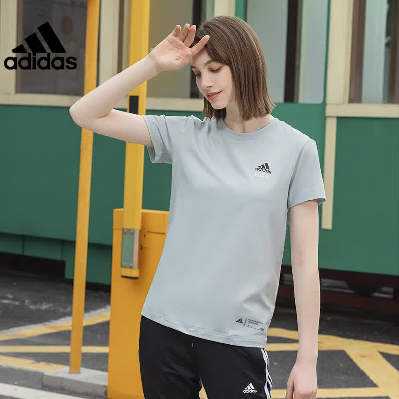 adidas阿迪达斯短袖t恤女装上衣半袖女子运动服跑步训练休闲衣圆领gp