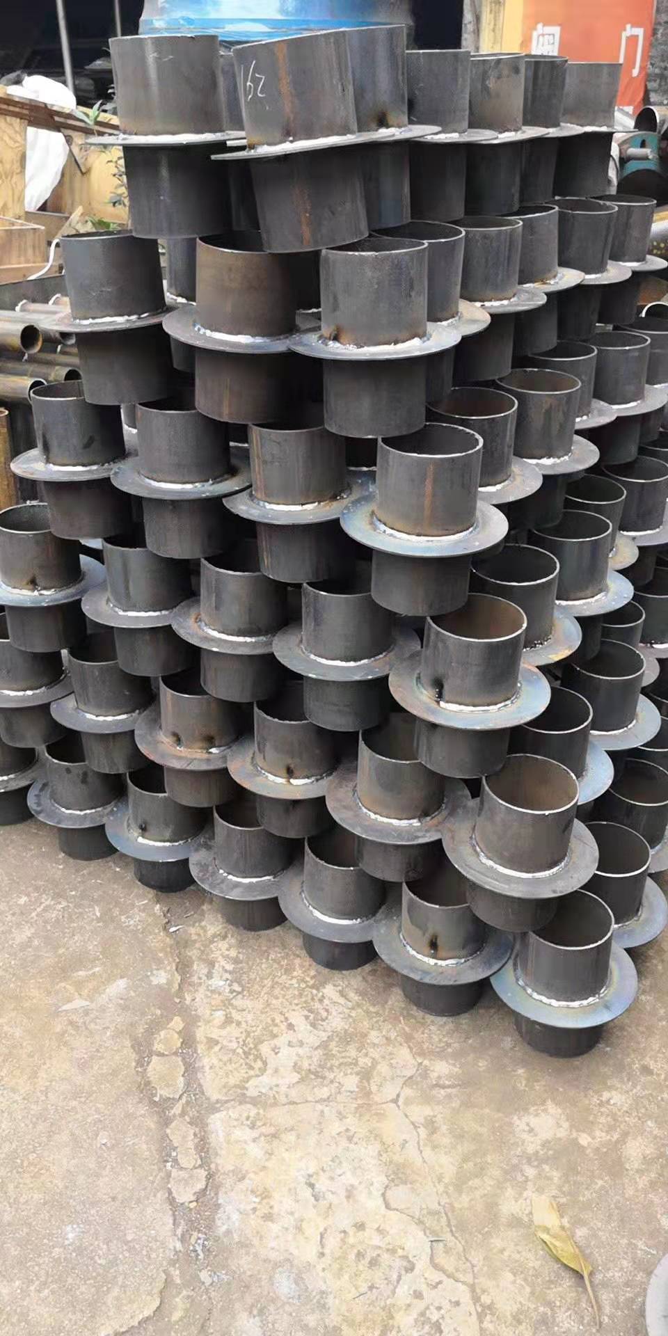 预埋套管防水套管刚性防水穿墙套管钢制楼层预埋人防通风止水环套管