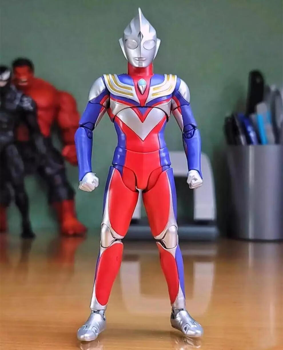 万代(bandai)shf骨雕迪迦奥特曼强力型儿童男孩超可动玩具人偶模型